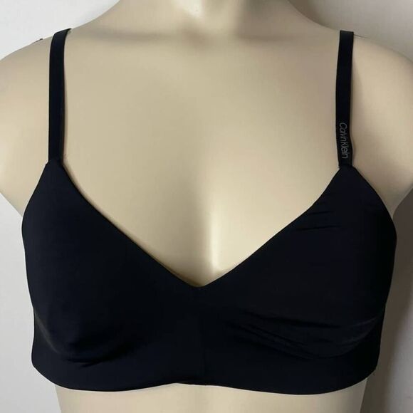 NEW Calvin Klein Bra 34B Black Solid Lined Minimalist Intimates Wireless Modern - Picture 1 of 5